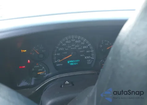 2003 GMC Savana Cutaway Standard/Standard W/C7L/C7N z USA, uszkodzony, nr VIN 1GDFG15T631169531